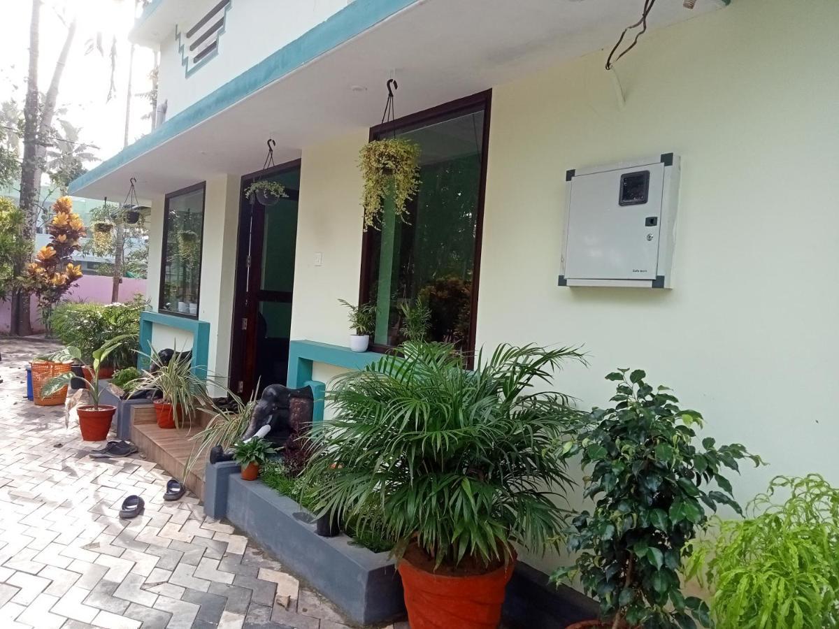 Lavender Residency Bed and Breakfast Varkala Εξωτερικό φωτογραφία